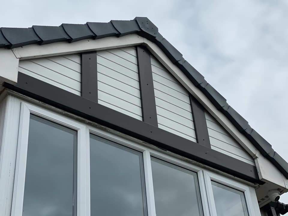 Dry Verge Installation